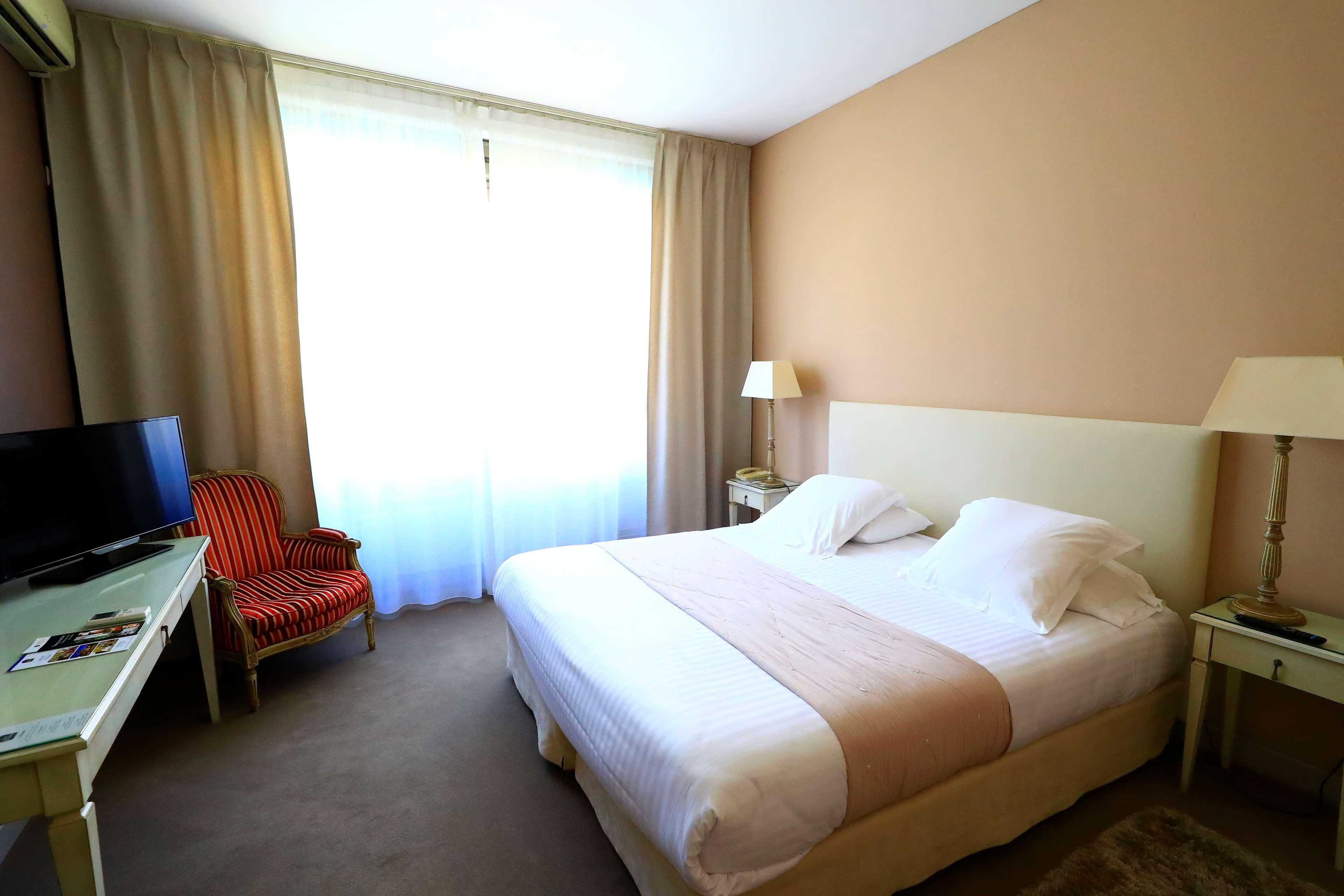 Hotel Le Renoir Сарла-ла-Канеда Екстер'єр фото