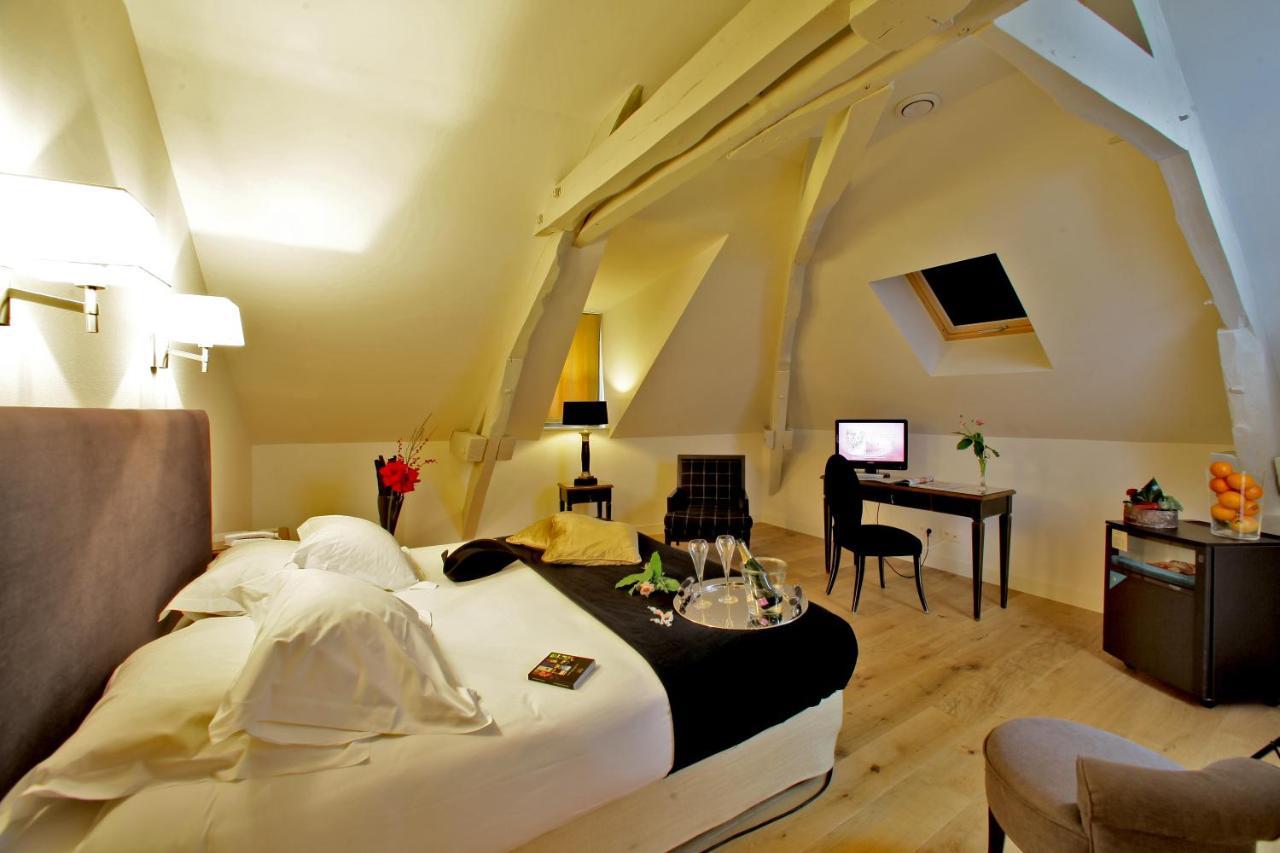 Hotel Le Renoir Сарла-ла-Канеда Номер фото