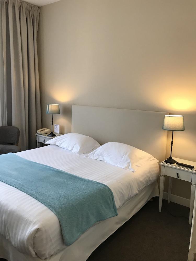 Hotel Le Renoir Сарла-ла-Канеда Екстер'єр фото