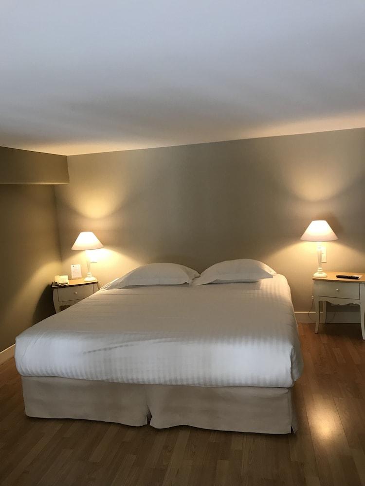 Hotel Le Renoir Сарла-ла-Канеда Екстер'єр фото